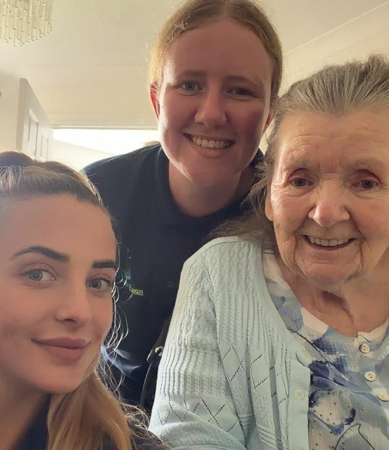 Briars carers with client